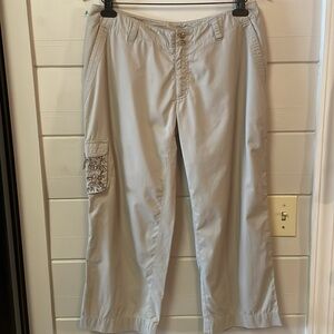 Title Nine Capri Cargo Hiking
Athleisure Pants Size 4.